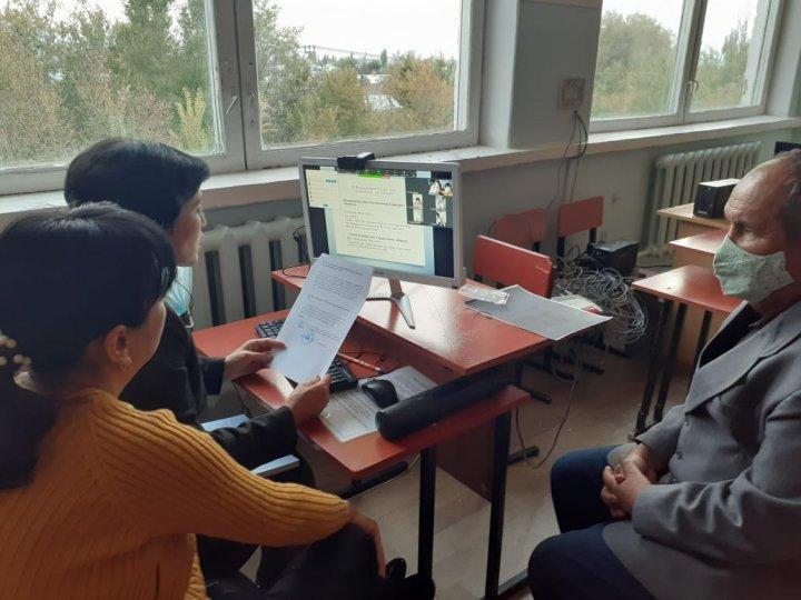 08.10.2020ж. М.Жұмабаев атындағы 21 орта мектепке "Қамқоршылық кеңес" пен ата-аналар жиналысы өтті.