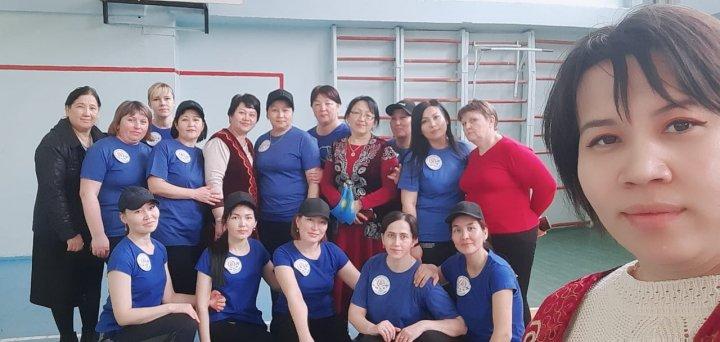 "Наурыз" қазақша жыл басы. М.Жұмабаев атындағы №21 орта мектепте Ұлыстың ұлы күніне орай "Спорт денсаулық кепілі" тақырыбында ұстаздар арасында спорттық эстафеталық жарыс ұйымдастырылды. Жүлделі І-орынды Бастауыш бірлестігі иеленді