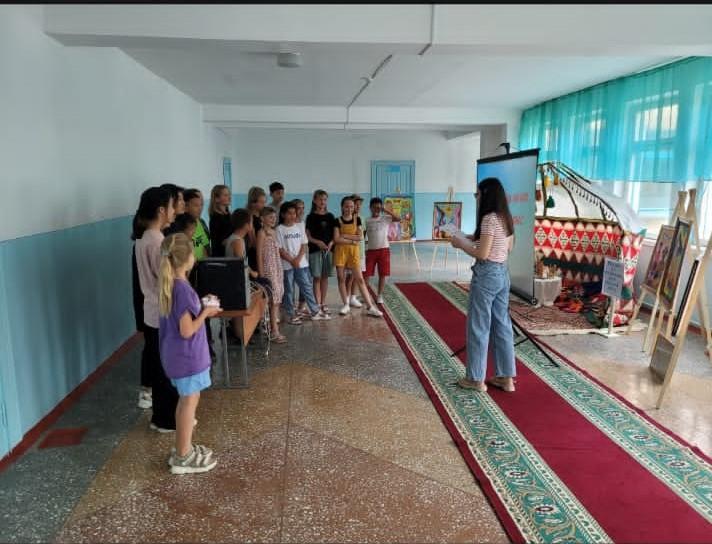 М.Жұмабаев атындағы №21 орта мектепте "Қызу желі қызметін қамтамасыз ету" тақырыбында мектеп оқушыларымен кездесу ұйымдастырылды